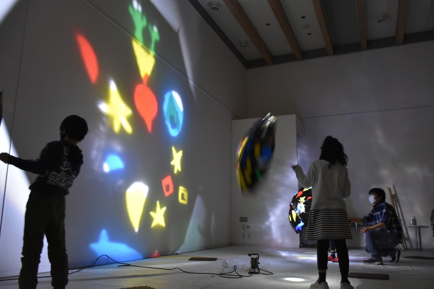 色であそぶカラフルアンブレラ